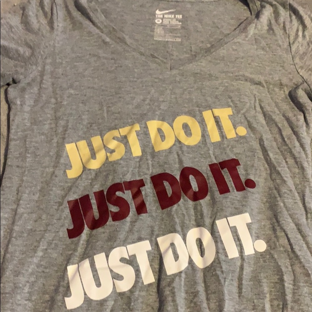 Nike grey T-shirt
